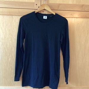CAbi black long sleeve tee.  Style 3059.  Medium.